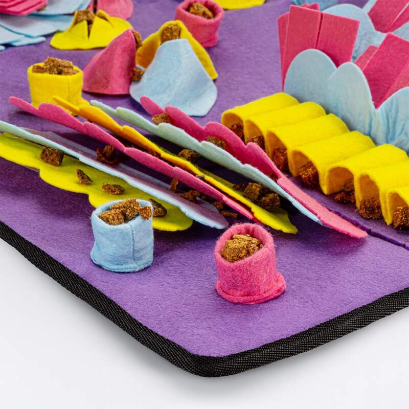 Large Snuffle Mat for Dogs (70 x 50 cm) - Image 7