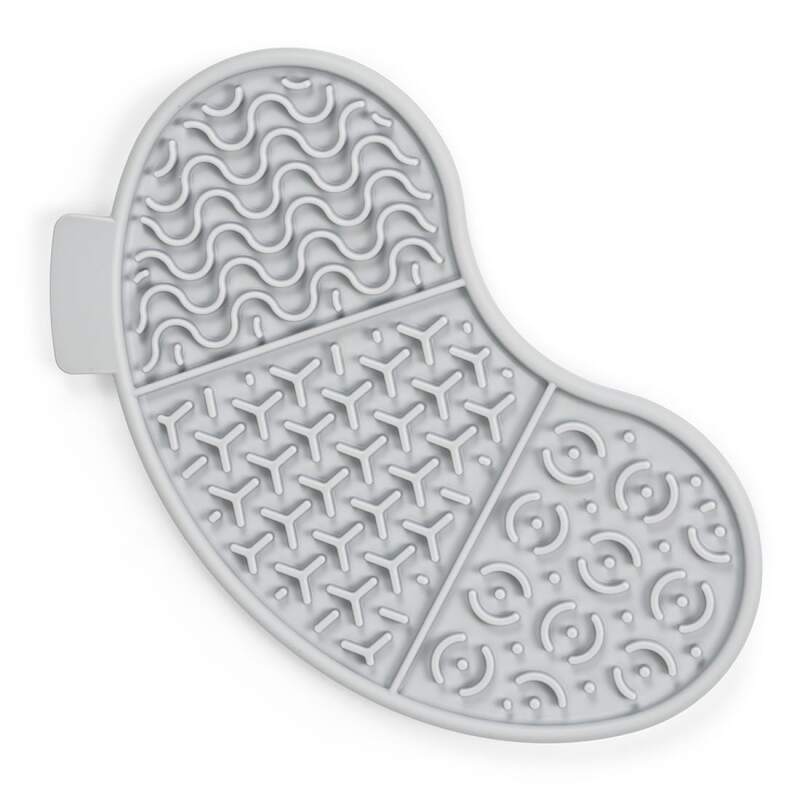 Kidney-Shaped Silicone Dog Licking Mat - Image 3
