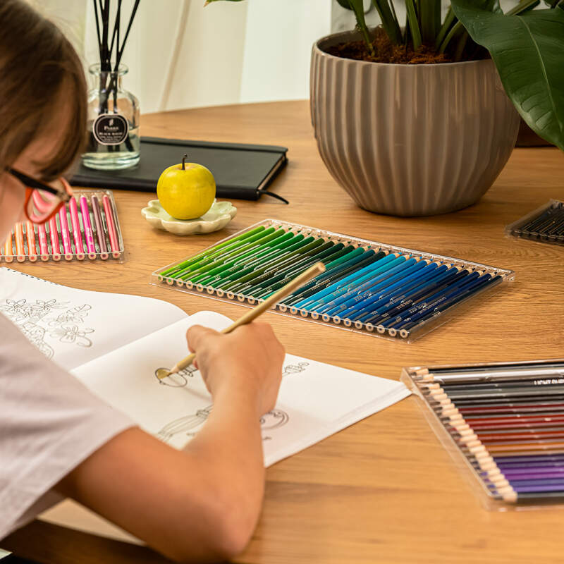 Soft Oil Pastel Pencils Set – 72 Colors in a Case - Image 9