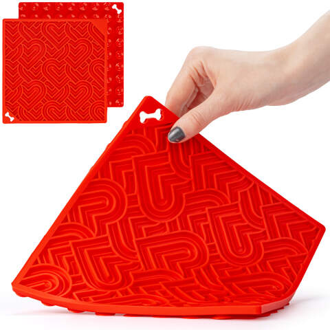 Heart-Pattern Silicone Lick Mat for Dogs & Cats (20x20cm)