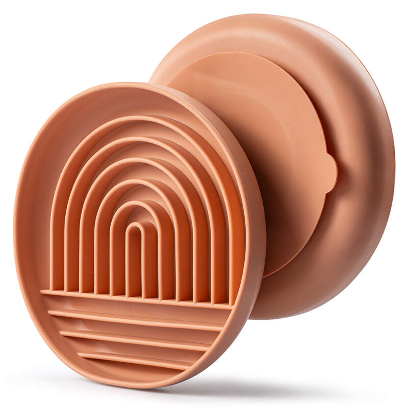 Silicone Slow Feeder Dog Bowl – 19 cm Lick Tray