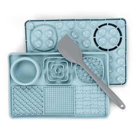 Alternative view of Large Silicone Lick Mat with Spatula (30x20cm)