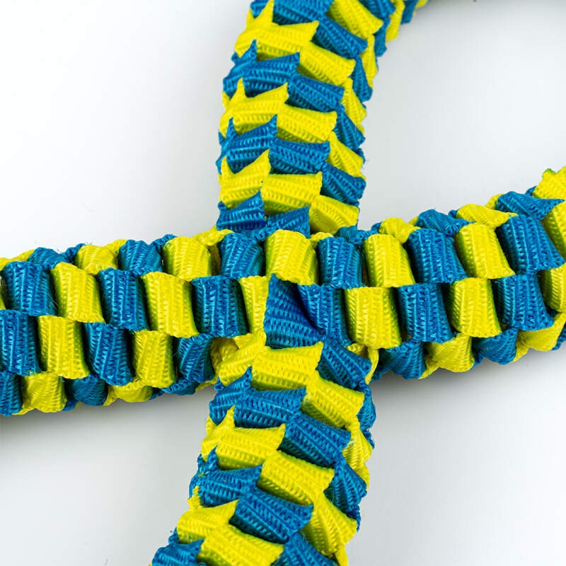 Figure-Eight Tug Toy for Dogs – Woven Nylon, 25x11 cm - Image 3