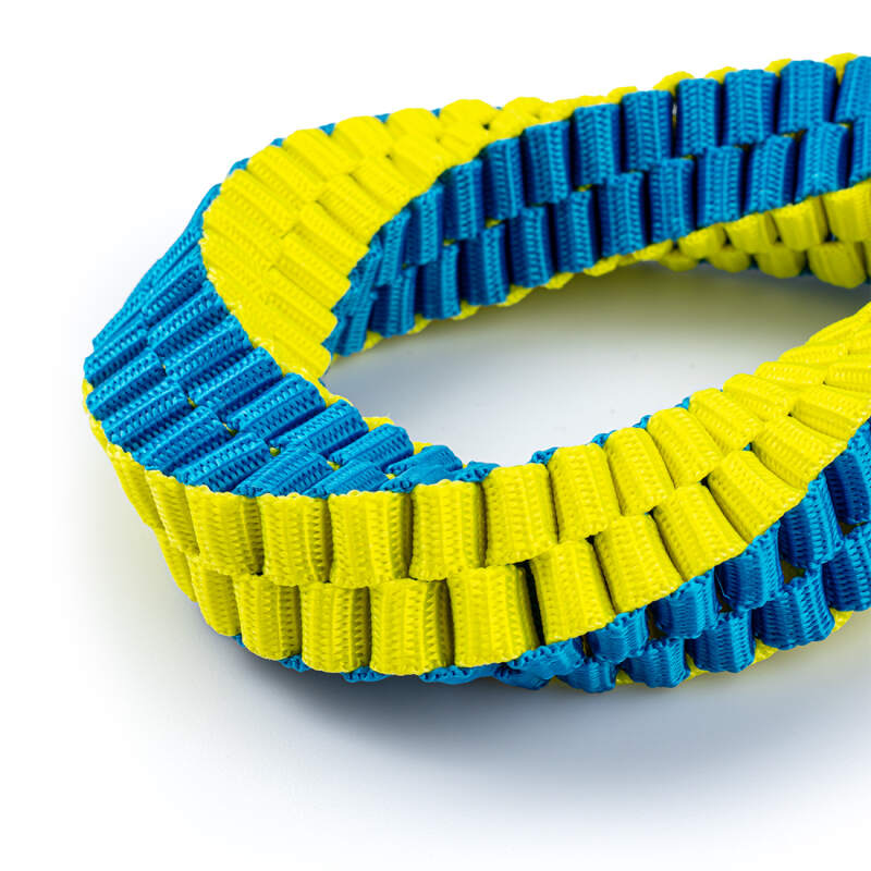 Figure-Eight Dog Tug Toy – Woven Webbing, 25x11 cm - Image 3